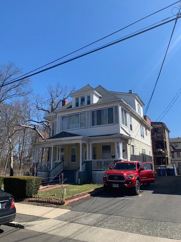 Avenida Deerfield 74-76 - 74-76 Deerfield Ave