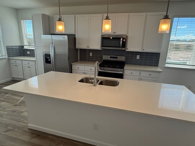 Photo - BRAND NEW 3 bedroom townhome in Castle Pines!