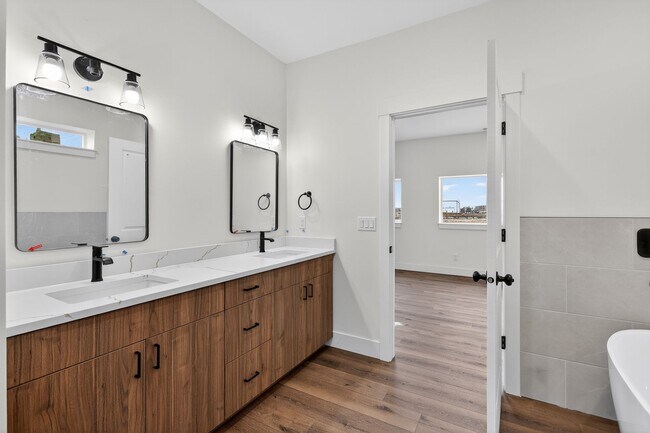 Foto del edificio - L199ER