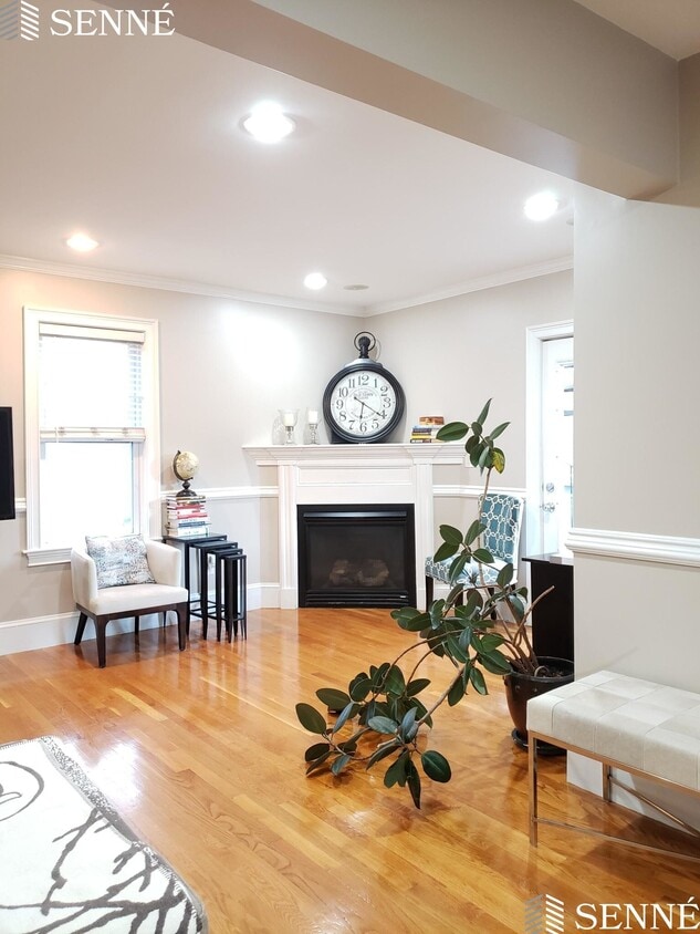Primary Photo - 6 Dorset St