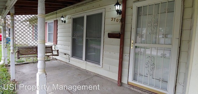 Foto del edificio - 4 br, 1.5 bath House - 3707 Roseway Lane
