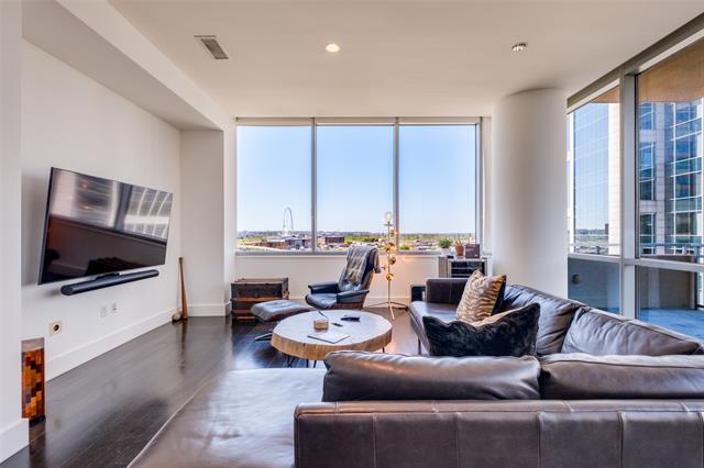 Foto del edificio - 2200 Victory Ave