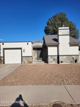 Building Photo - 1802 Frank Sinatra Pl