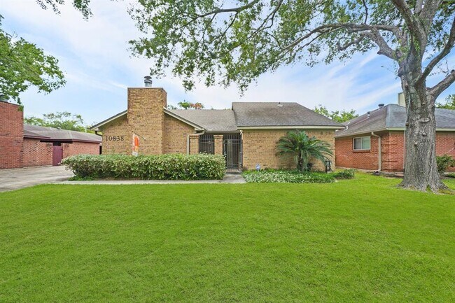 Building Photo - 10838 Lynbrook Dr