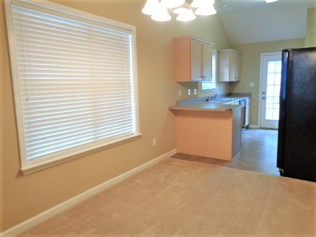 Building Photo - 7072 Parkbrook Ln