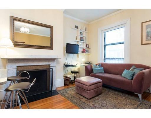 Building Photo - 186 Beacon St