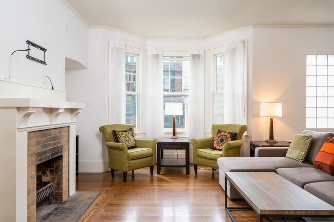 Foto del edificio - 2120 Leavenworth St