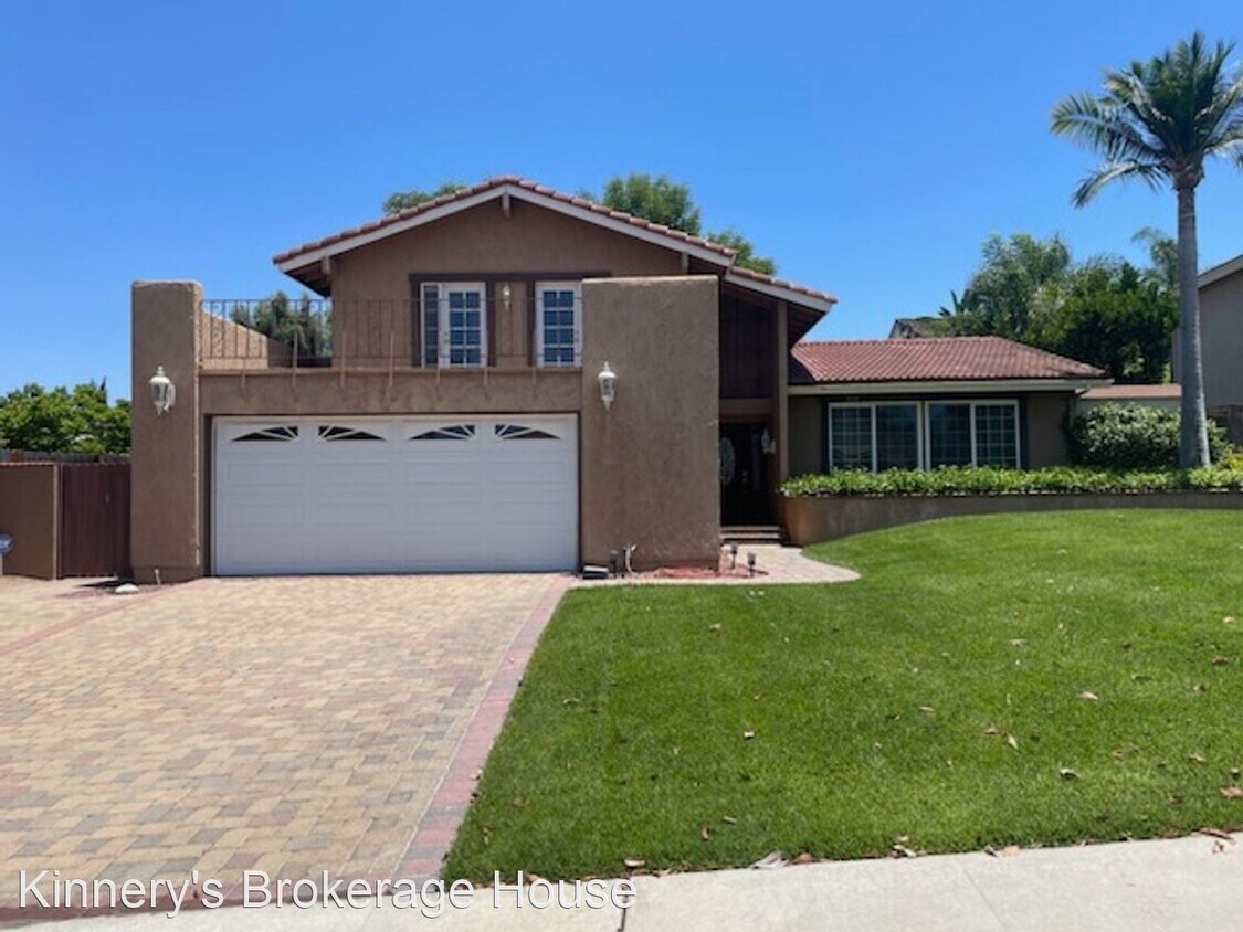 Primary Photo - 4 br, 3 bath House - 414 Greenbriar Lane