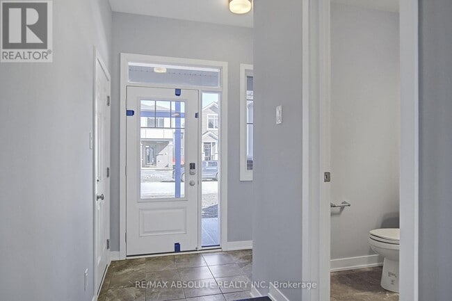 Building Photo - 1064 Curraglass Walk
