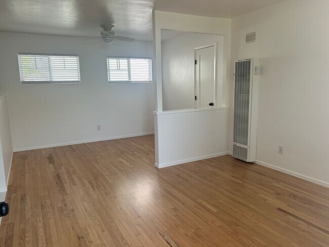 Foto del edificio - 4208 Fanuel St