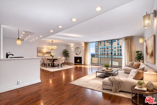 Building Photo - 10535 Wilshire Blvd