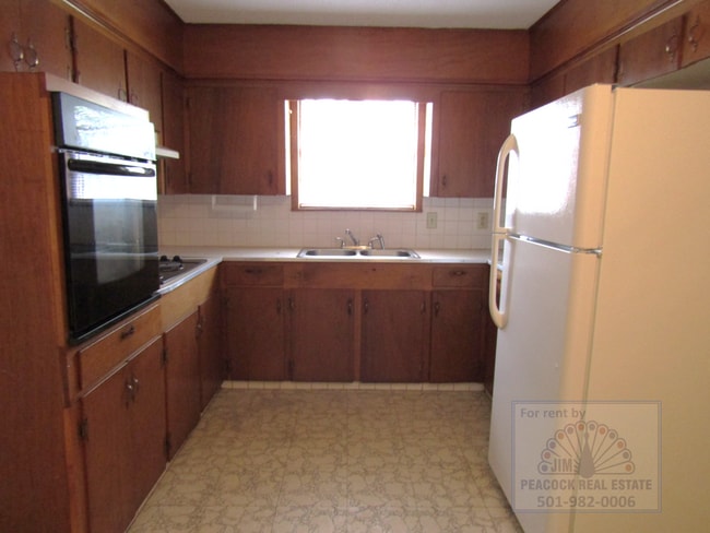 Foto del edificio - 512-512 Poplar St