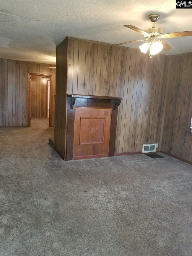 Foto del edificio - 2243 Taylor Rd