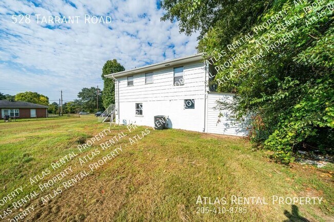 Building Photo - 528 Tarrant Road Gardendale, AL 35071
