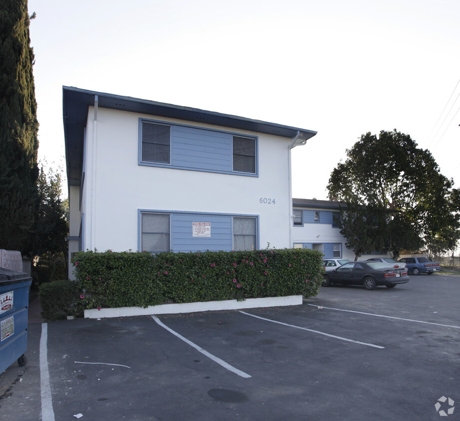 Building Photo - 6024 Riverton Ave