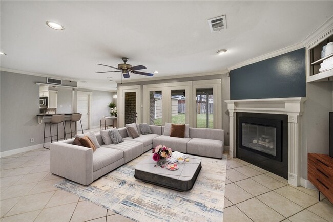 Building Photo - 5322 Rutherglenn Dr