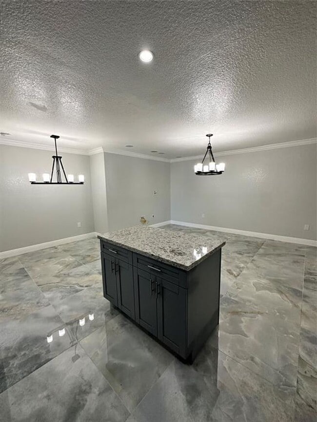 Foto del edificio - 4050 NW 135th St