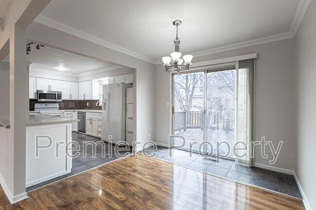 Foto del edificio - 13032 W 102nd Terrace