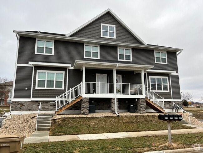 Building Photo - 6416 Driscoll Dr