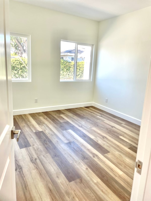 Building Photo - 1436 Kenneth Dr