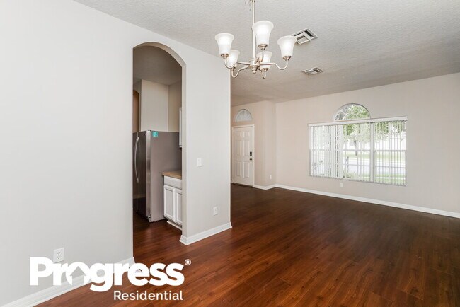 Foto del edificio - 13035 Haverhill Dr