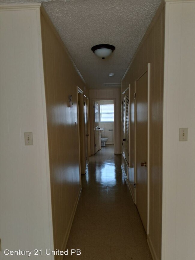 Foto del edificio - 2 br, 1 bath House - 3007 S Catalpa