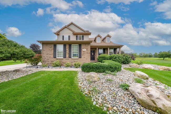 Foto del edificio - 859 Eastlake Ct