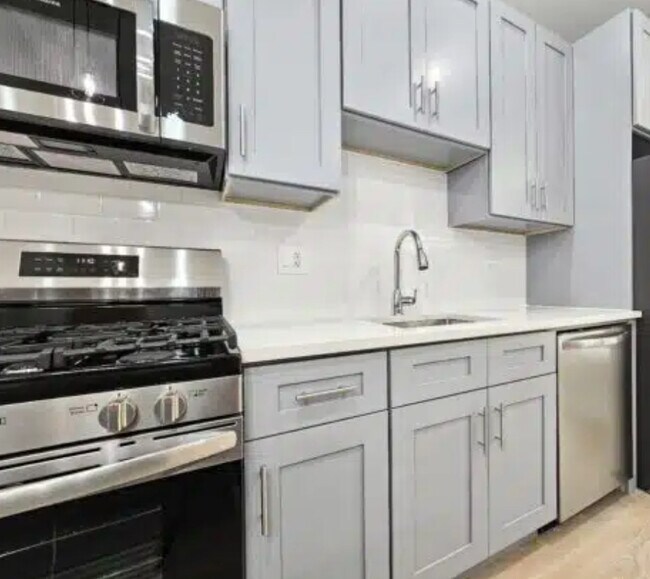 Foto del edificio - 440 W Belden Ave