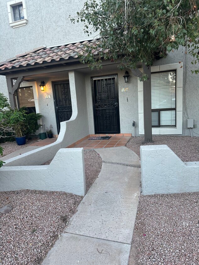 Foto principal - 4860 N 73rd St