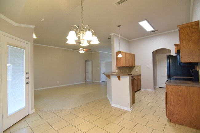 Foto del edificio - 3501 Salt Fork Dr