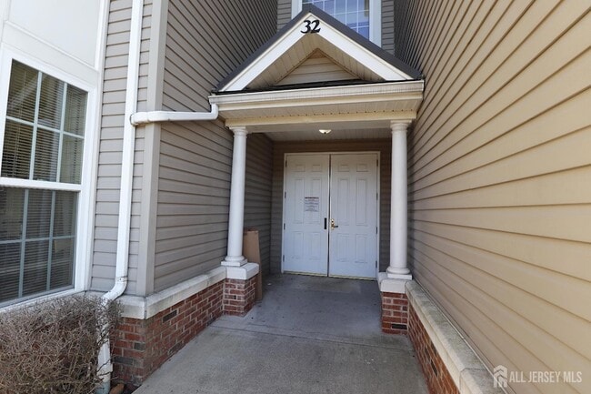 Building Photo - 3223 Edward Stec Blvd