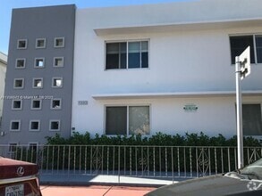 Building Photo - 7330 Harding Ave