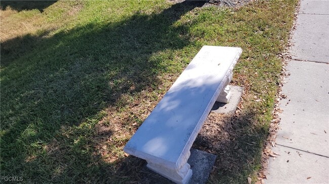 Building Photo - 950 Hancock Creek S Blvd