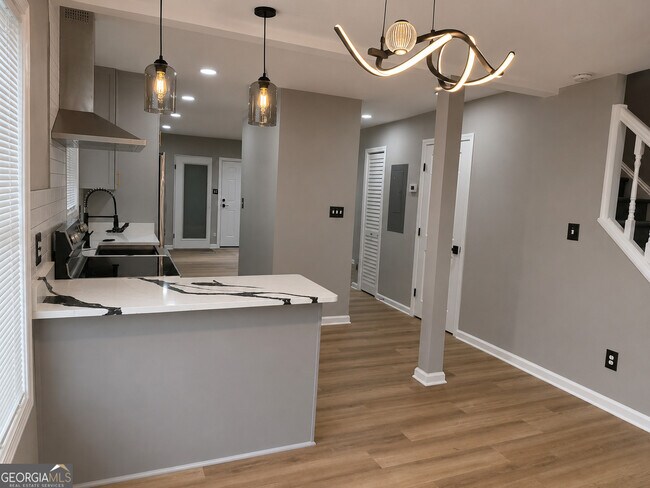 Foto del edificio - 5471 Park Pl S