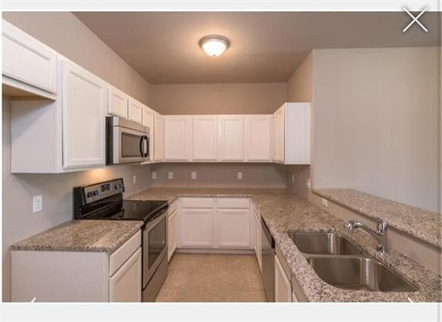 Foto del edificio - 516 E Hazelwood St