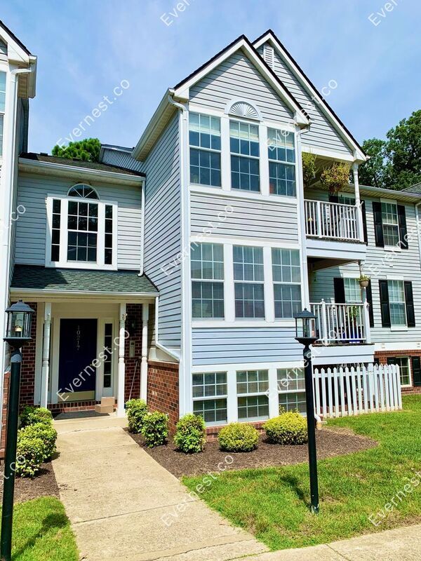 Primary Photo - 10217 Wolfe Manor Ct