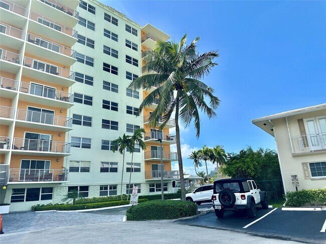 Foto del edificio - 2900 NE 30th St