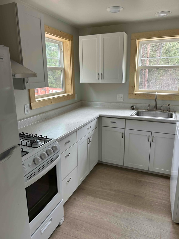 Building Photo - 1120 N F D 4895