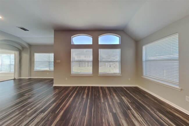 Building Photo - 22430 Bristolwood Ct