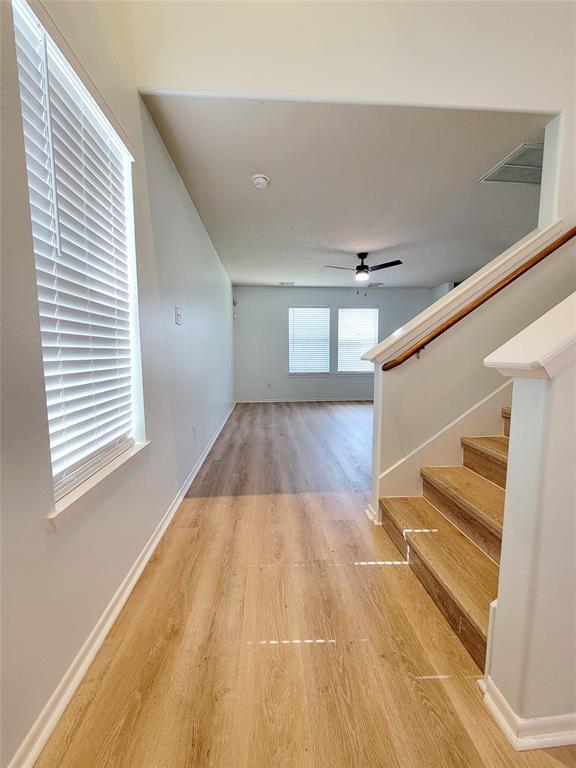 Foto del edificio - 19422 Woolongong Dr