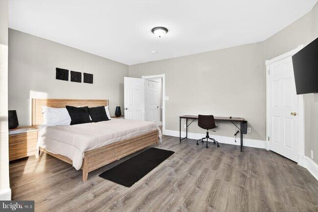 Foto del edificio - 1119 Montello Ave NE