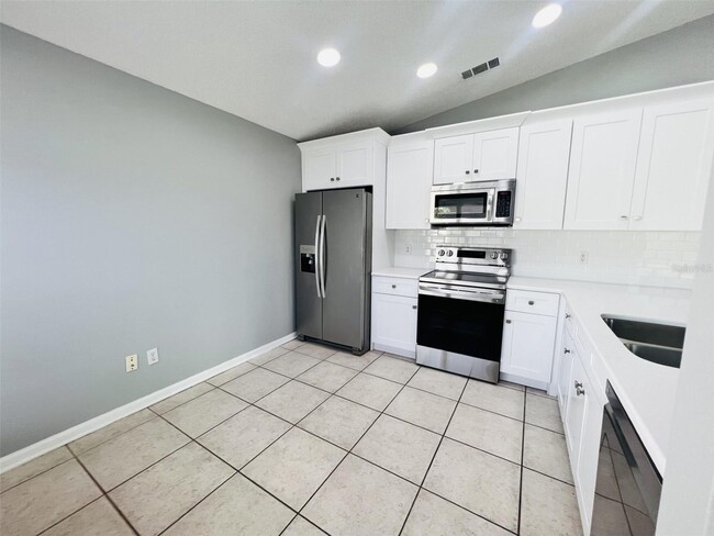 Building Photo - 3207 Koval Ct