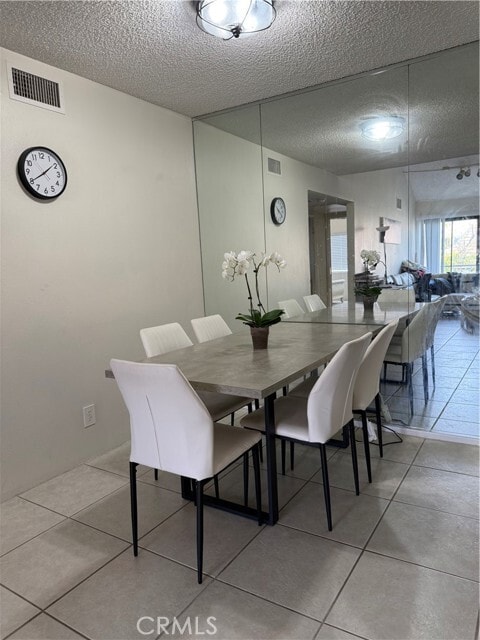 Primary Photo - 13096 Le Parc Blvd