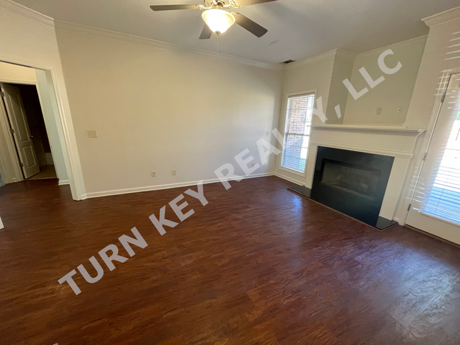 Foto del edificio - Townhouse for rent in Trussville