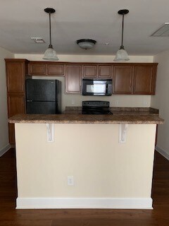 Foto principal - 8150 Lenox Creekside Dr