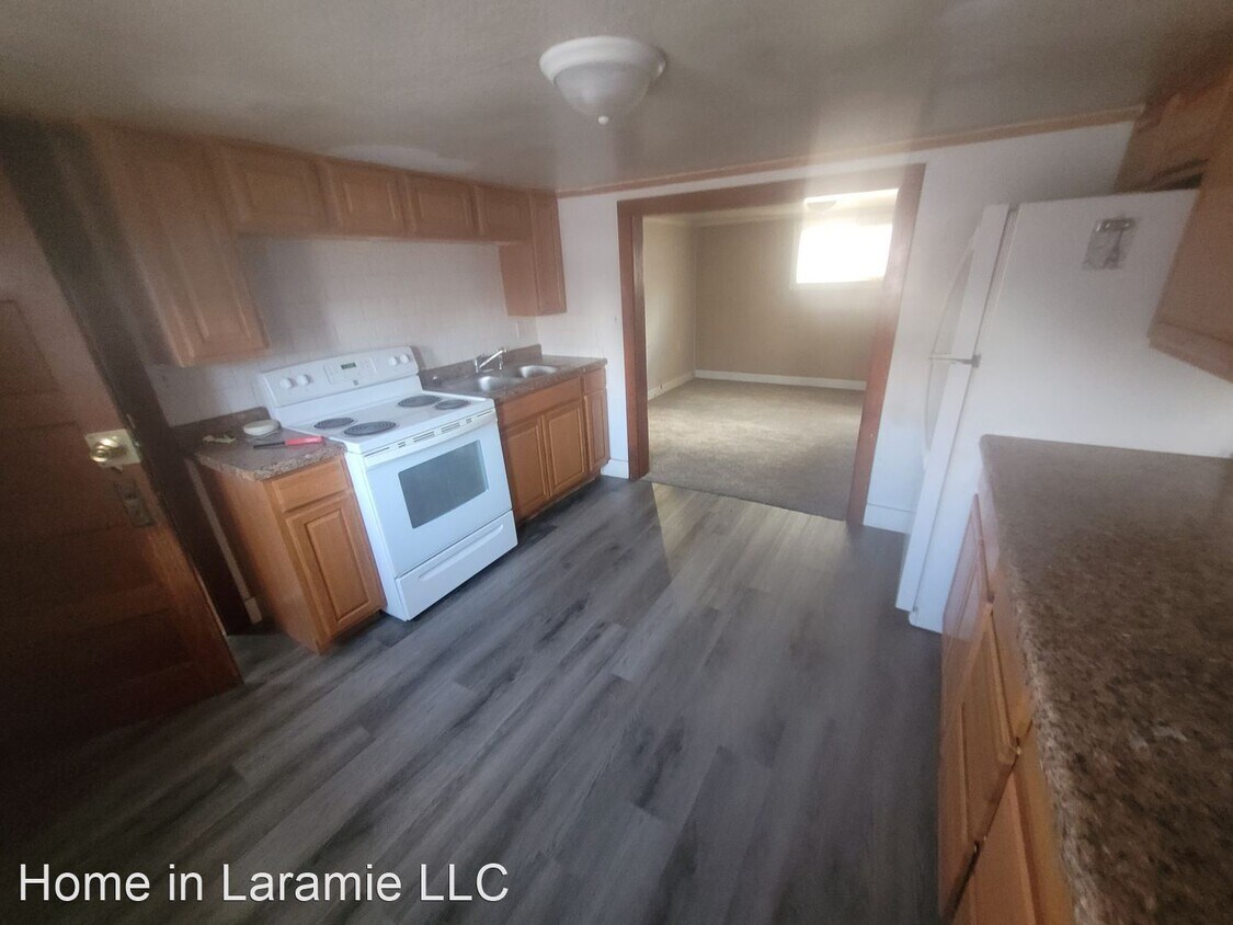 Primary Photo - 2 br, 1 bath House - 604 Gibbon