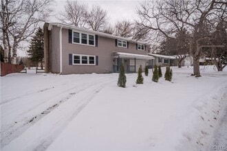 Building Photo - 4618 Brickyard Falls Rd