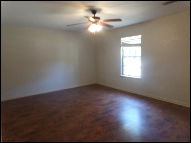 Foto del edificio - 400 E Locust St