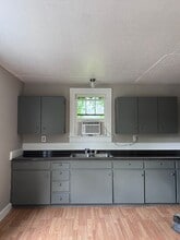 Building Photo - 31 Crawley Ln