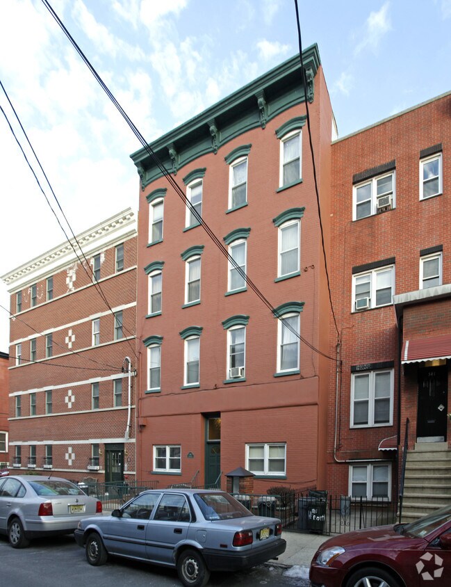 Foto del edificio - 543 Bloomfield St